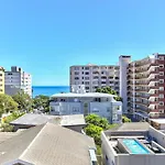 Secure, Fast Wifi, Communal Pool- Lone Ranger Lux!