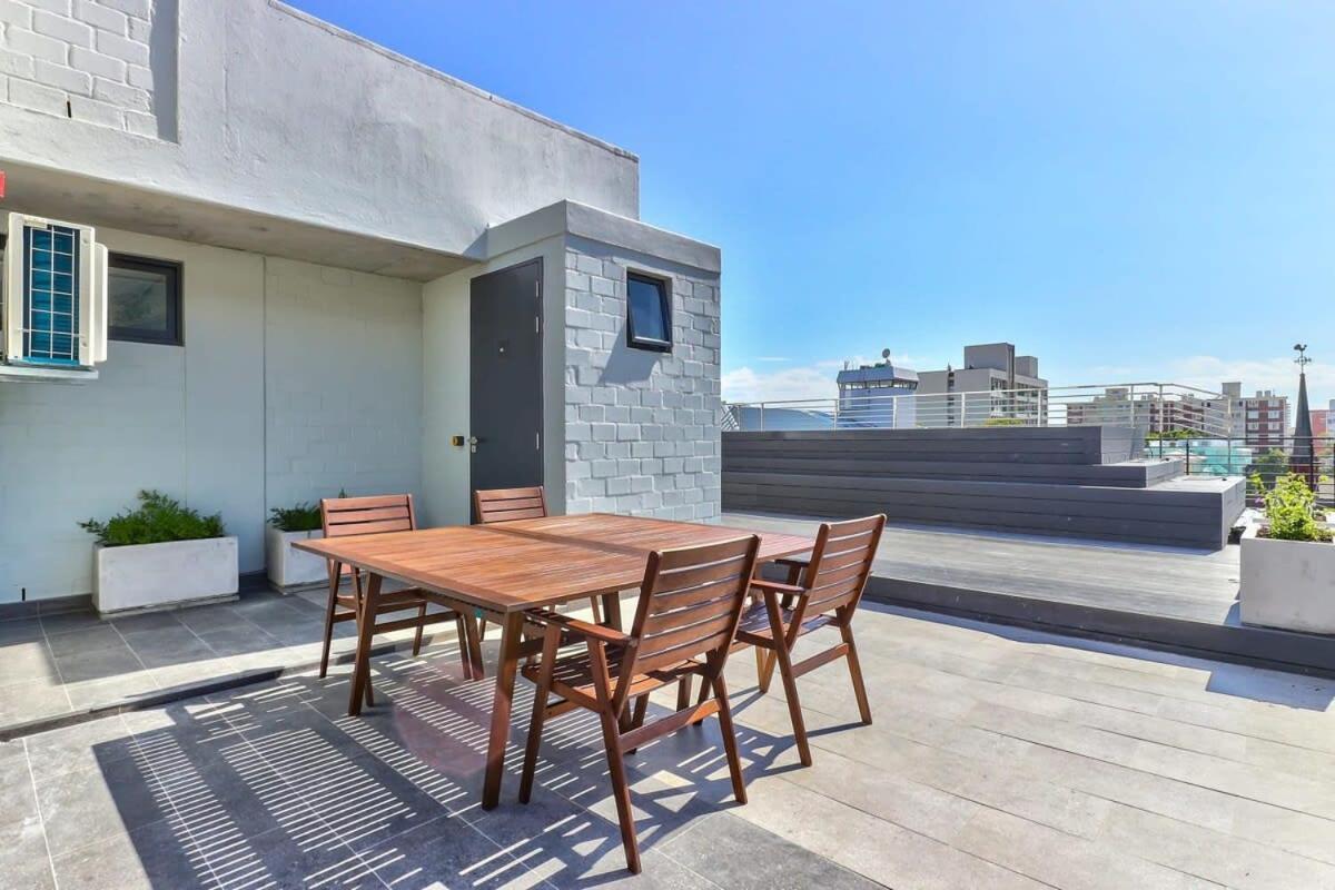 Secure, Fast Wifi, Communal Pool- Lone Ranger Lux! * Cape Town